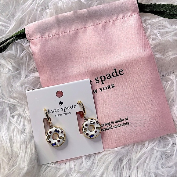 NWT Kate Spade ♠️ New York Coffee Break Donut Earrings! MSRP $79 & SOLD OUT! - Picture 3 of 6